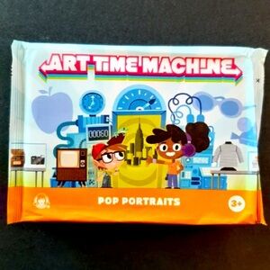 FREE WITH $30 PURCHASE Wendy's Kids Meal Art Time Machine « Pop Portraits » Kit